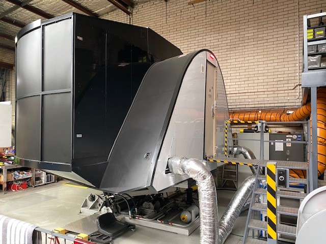 The QFA25 Boeing 747-400 simulator